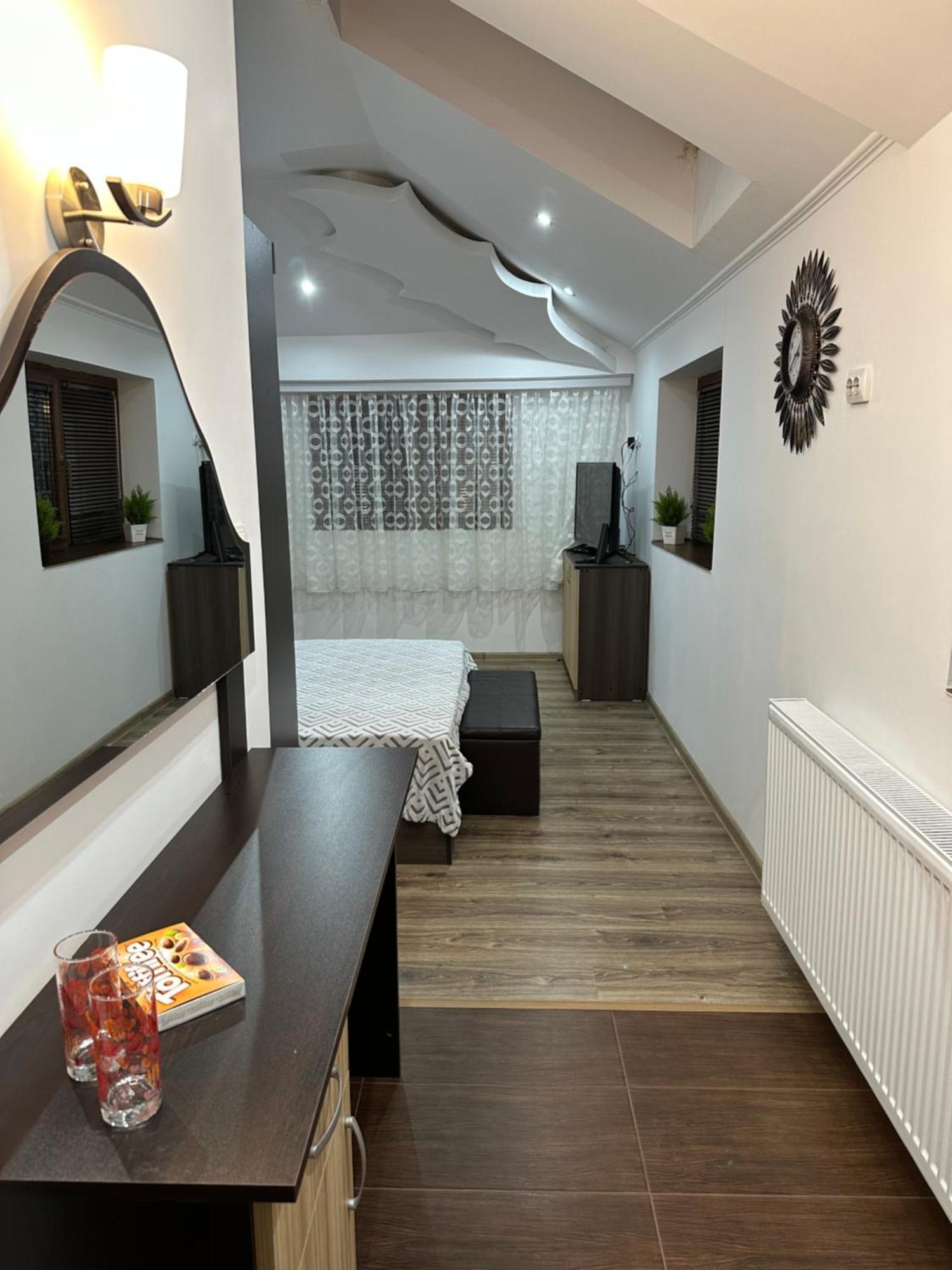 Къща За Гости Арнаудови Kostandovo Luaran gambar