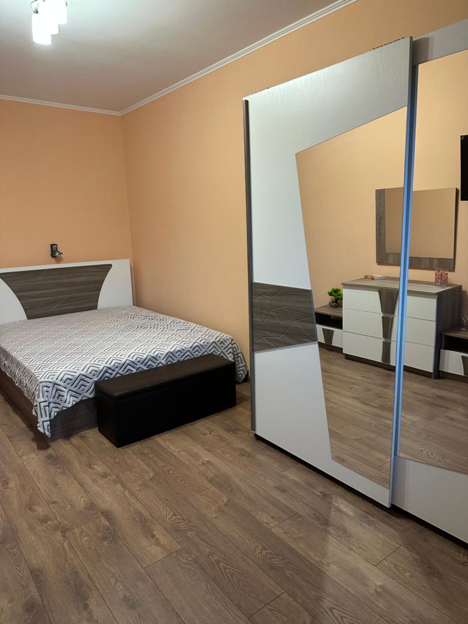 Къща За Гости Арнаудови Kostandovo Luaran gambar
