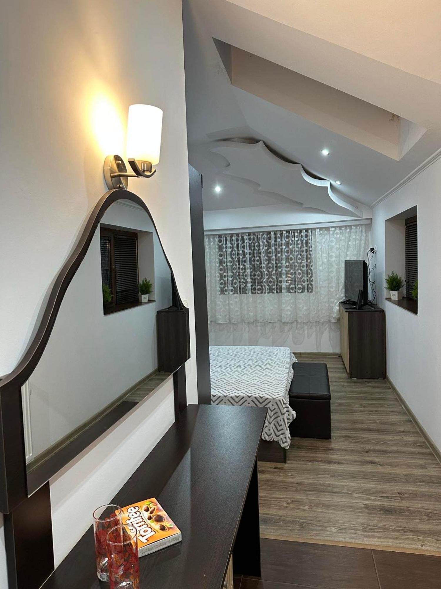 Къща За Гости Арнаудови Kostandovo Luaran gambar