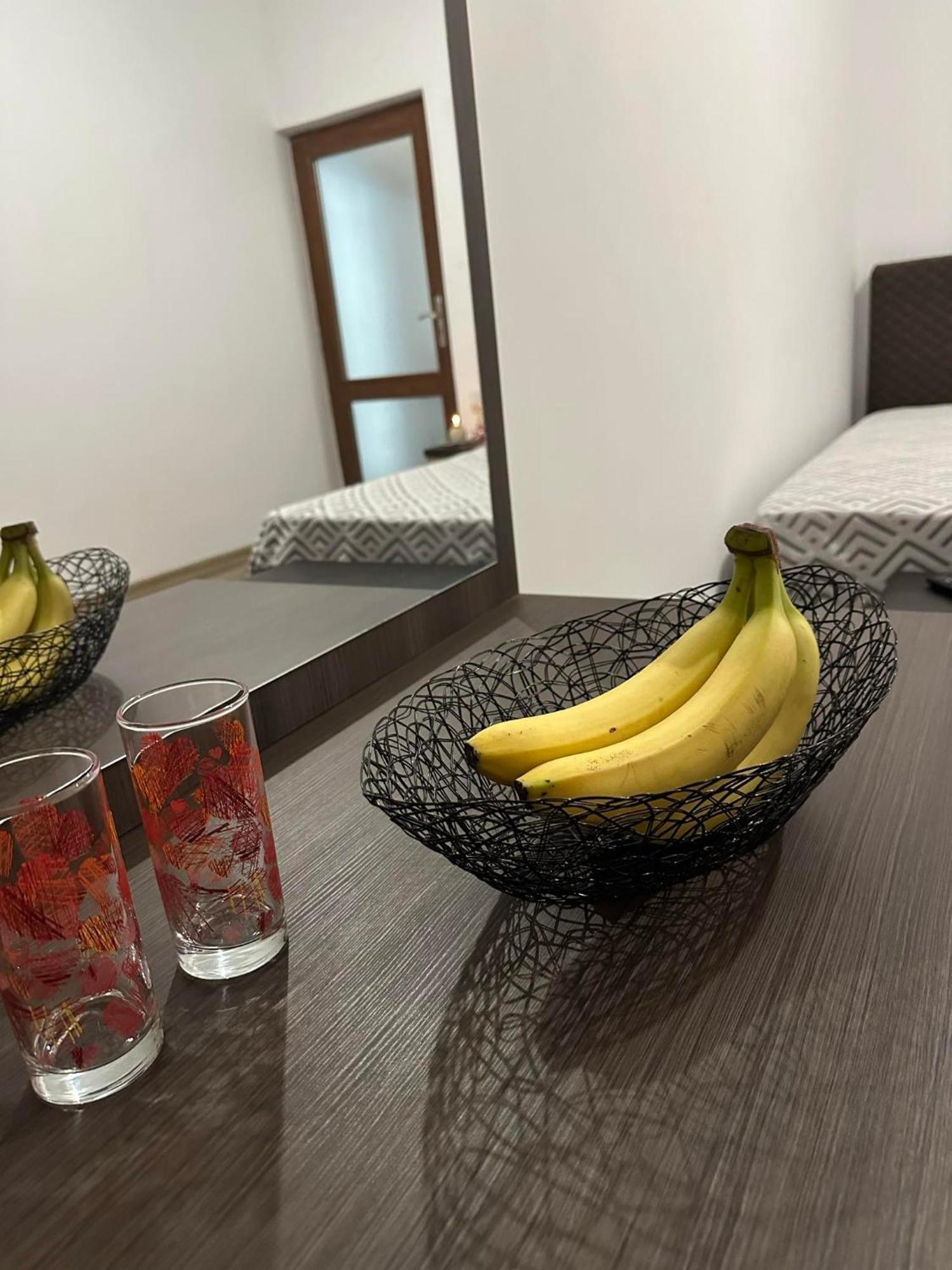 Къща За Гости Арнаудови Kostandovo Luaran gambar